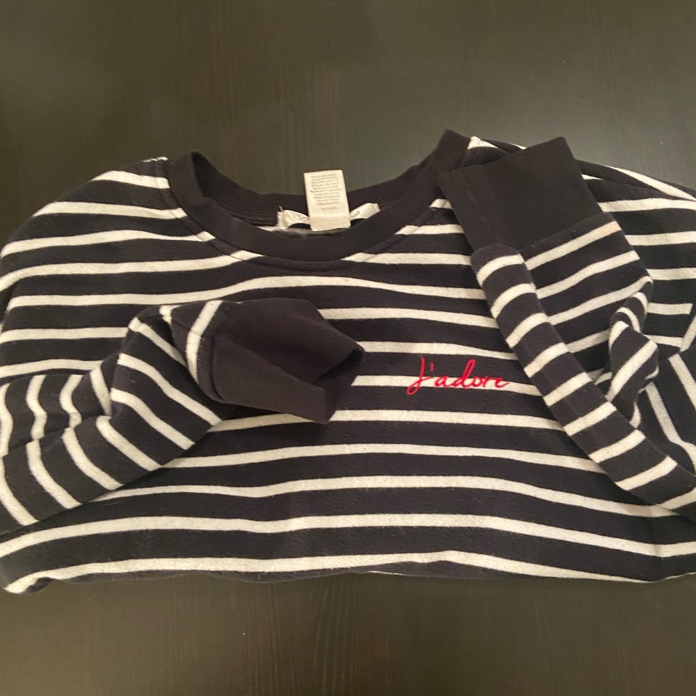 Black and white stripe crewneck